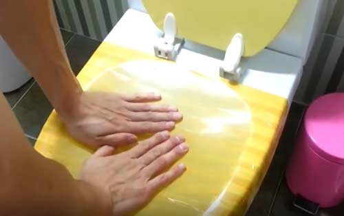 thông tắc bồn cầu tại nhà